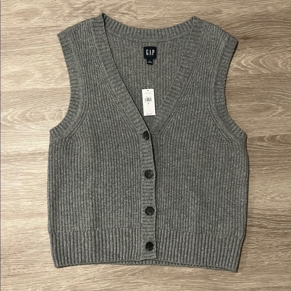 gray gap sweater vest - new with tags